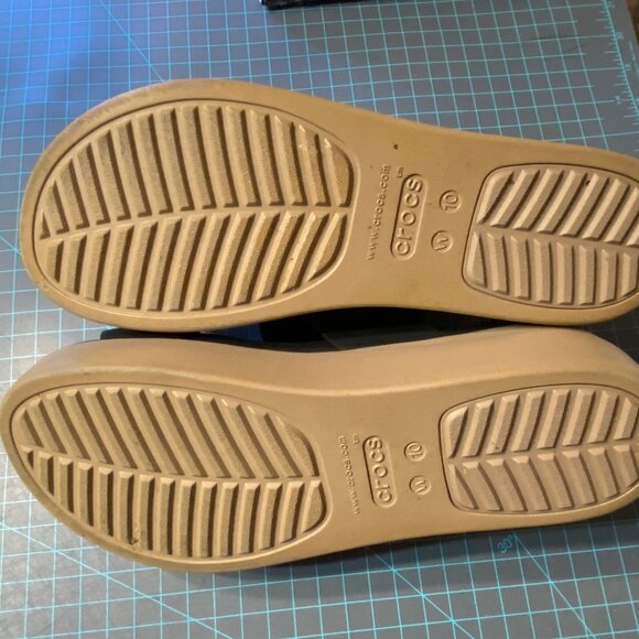 CROC Womens Brooklyn Low Wedge Black/Mushroom Size 10 - Picture 4 of 4